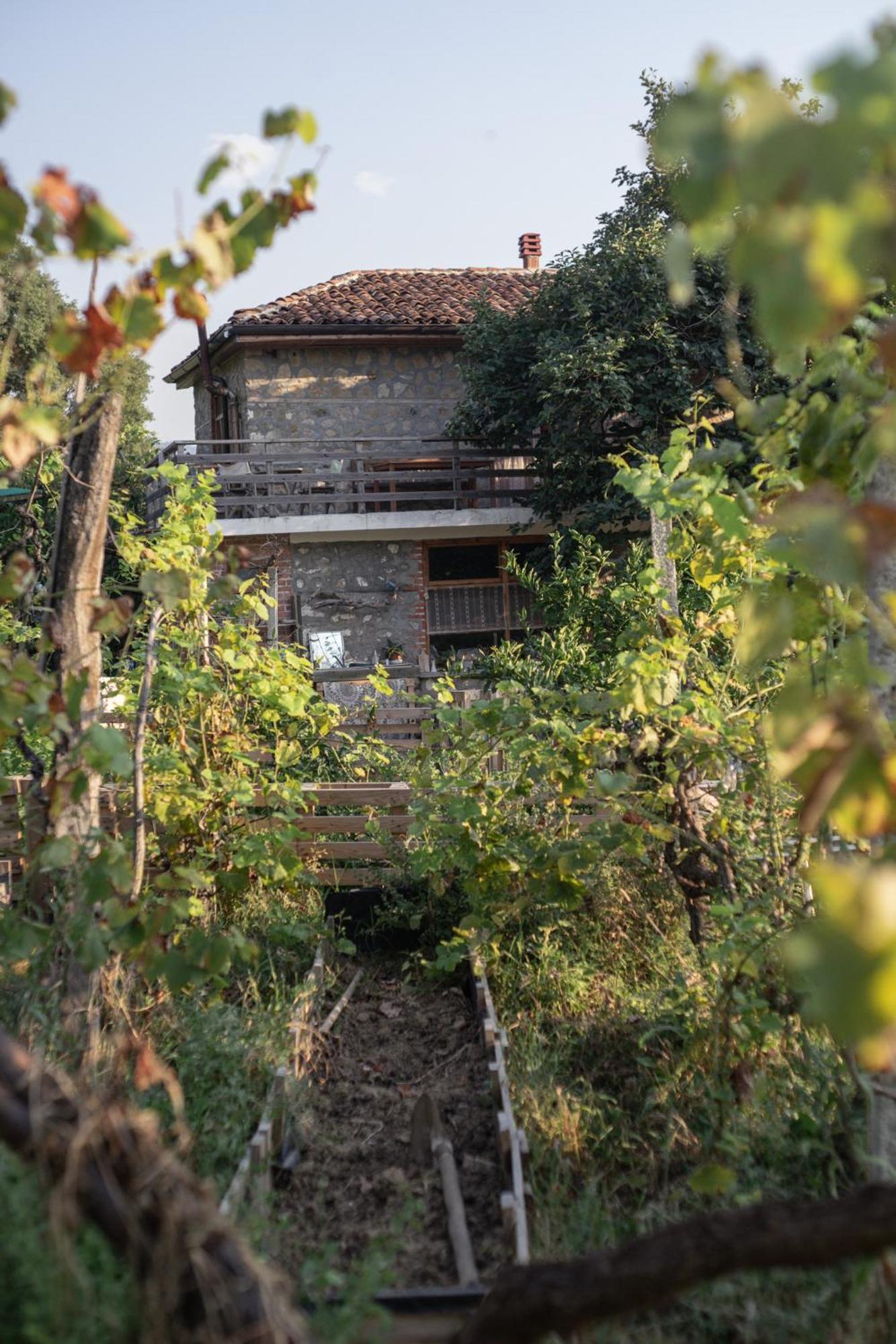 The House In The Village Pellumbas Extérieur photo